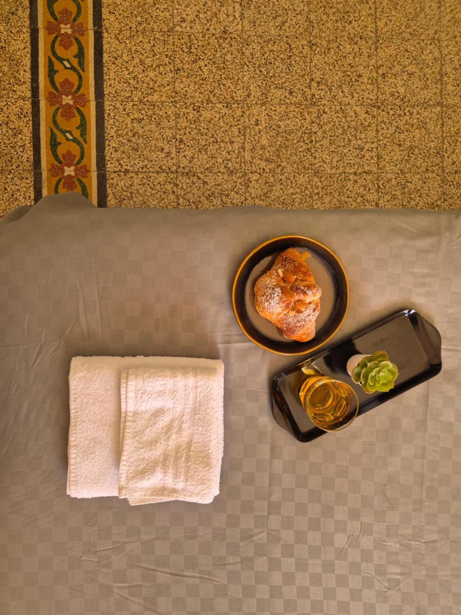 Emy'S Apartment Агридженто Екстериор снимка
